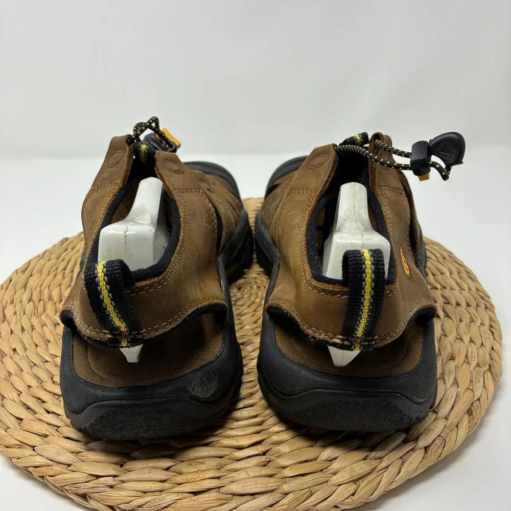 KEEN Men's 10 Brown Leather Newport Hybrid Sandals Hiking Trail Shoes 1001870‎